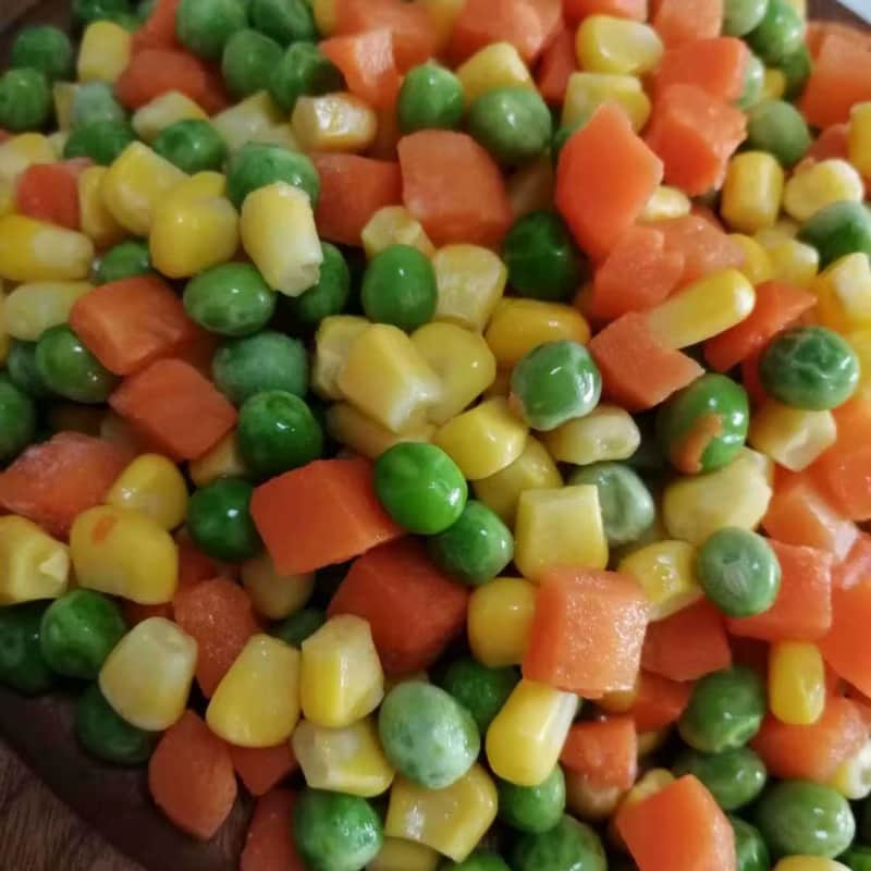 کنسرو ذرت نخود فرنگی هویج برای سالاد و پیش غذا